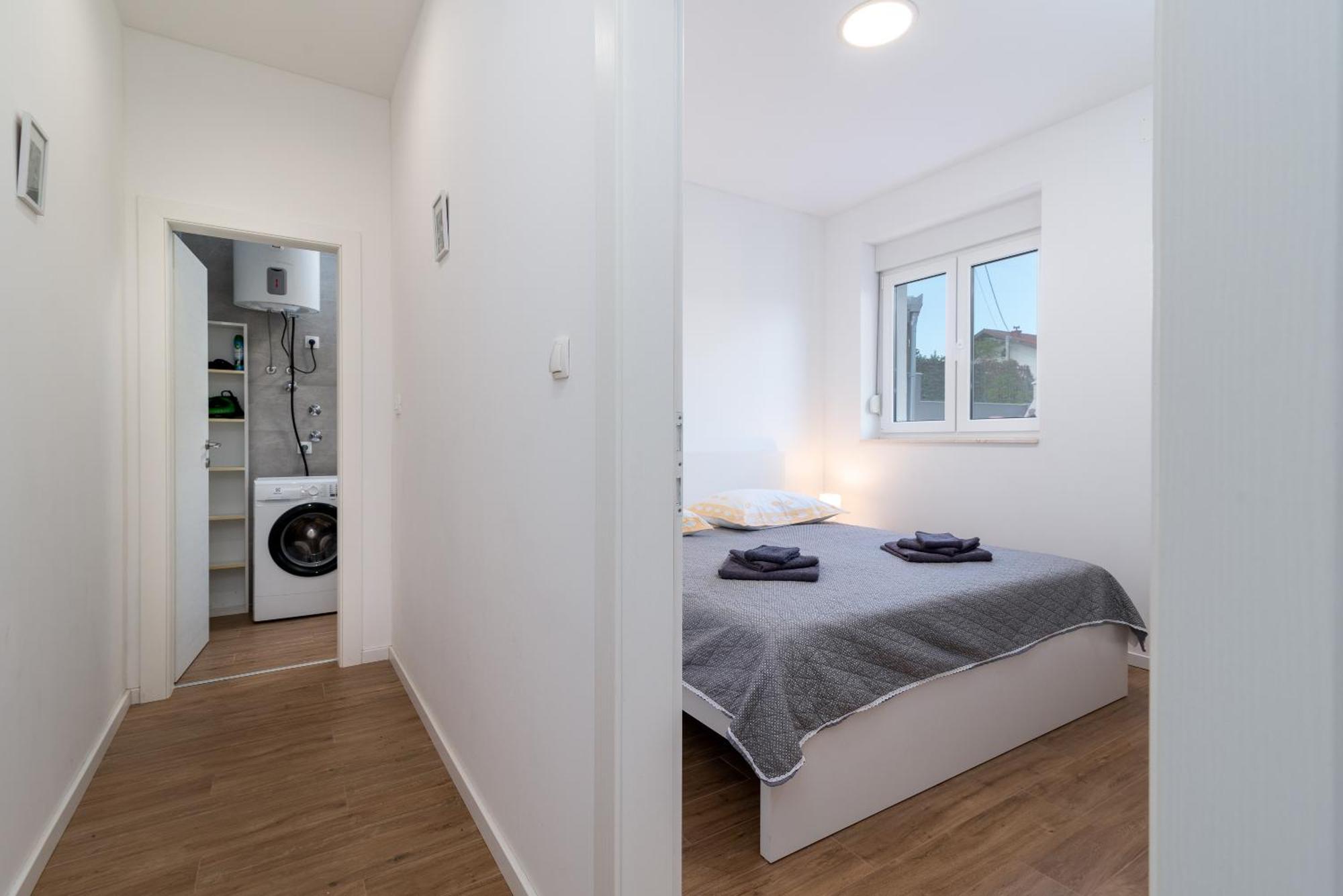 Apartman Dino Трогір Екстер'єр фото