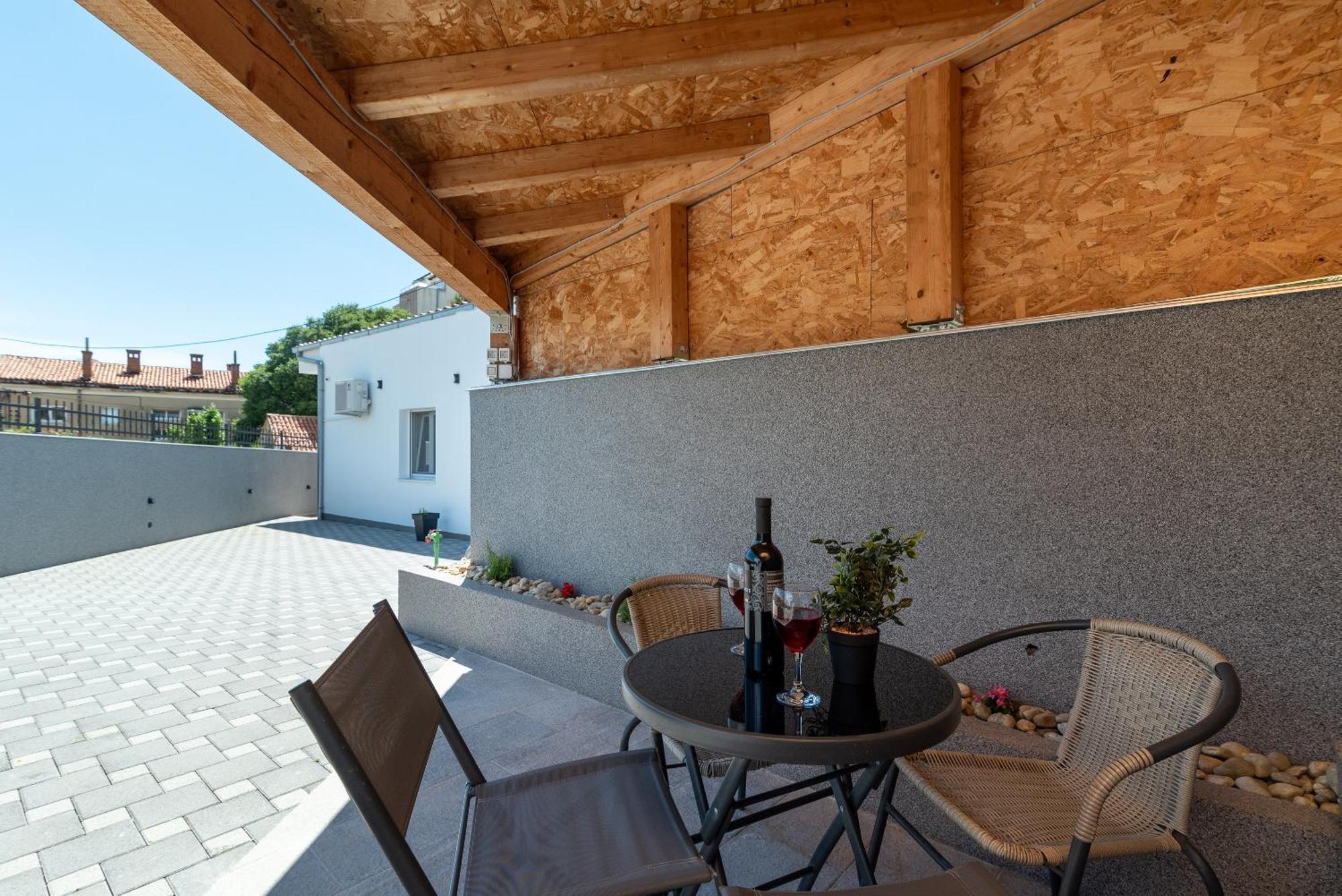 Apartman Dino Трогір Екстер'єр фото